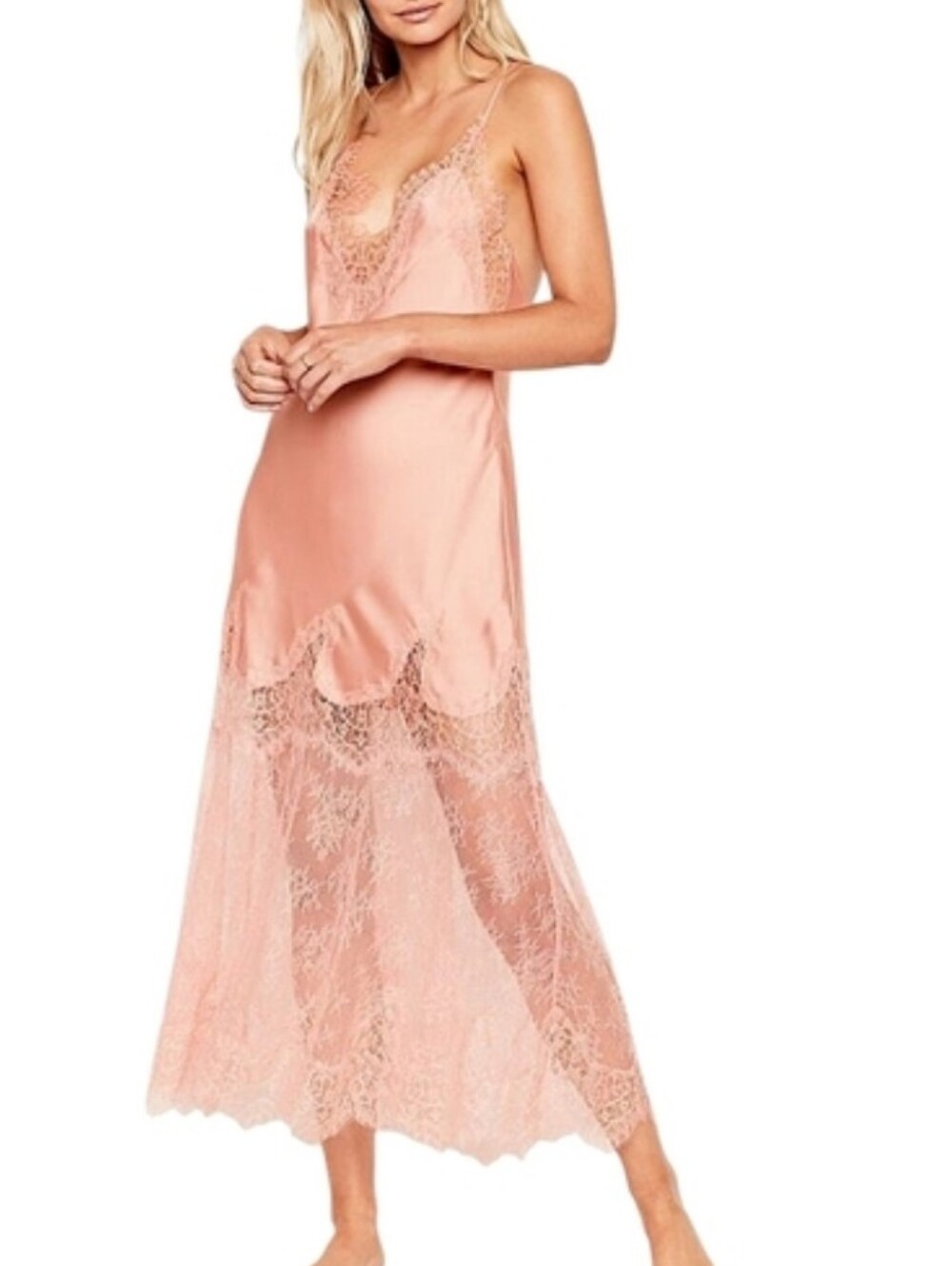 Victoria's Secret Satin & Chantily Lace Long Slip In Blush Pink Size Large